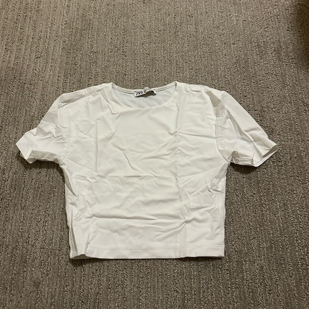 Zara Classic White Short Sleeve Top